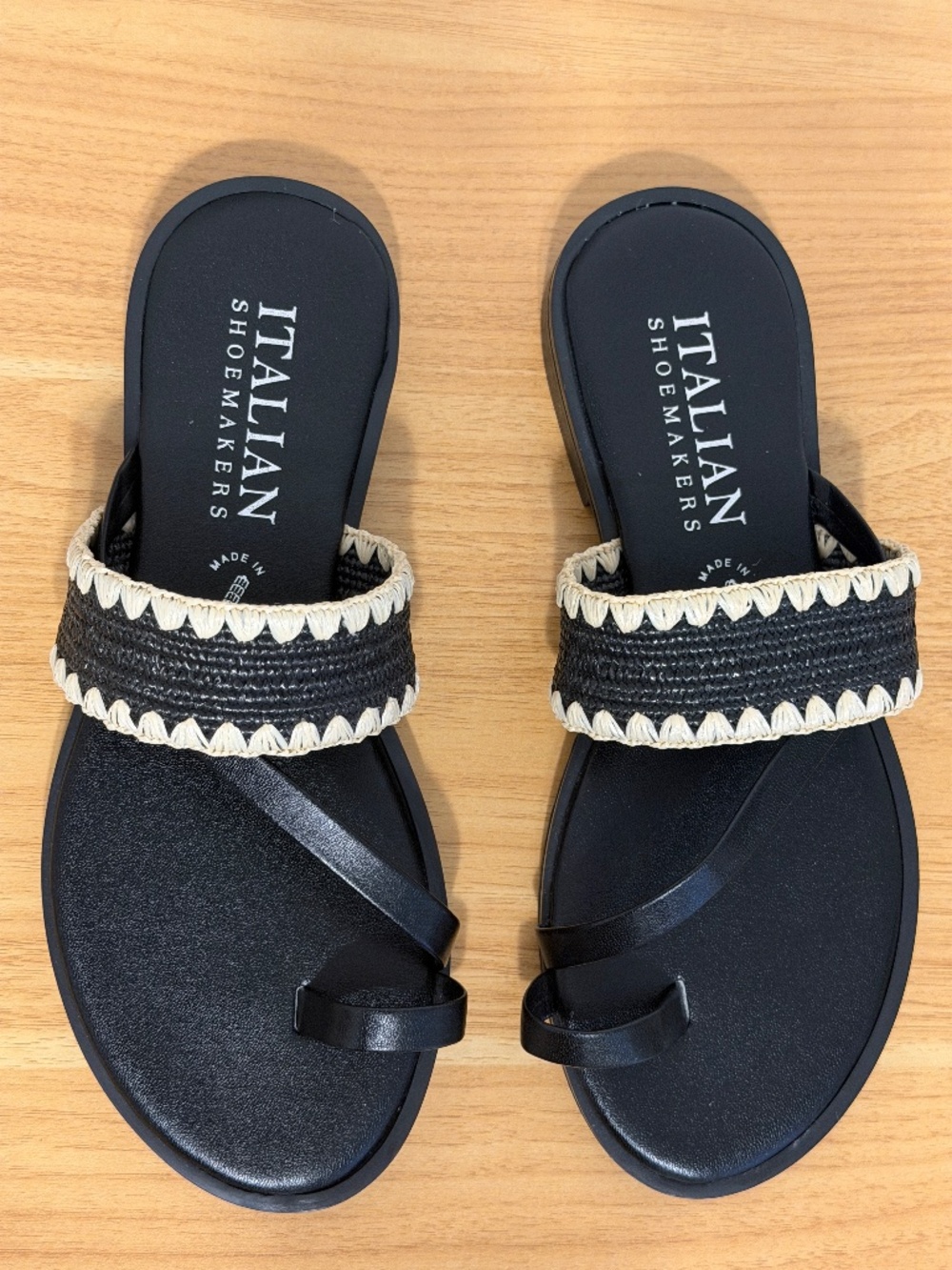 Italian Shoemakers Toe loop slide sandal Black with cream/beige embroidered trim